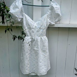 Never been worn adorable summer dress for graduation, spring dance, parties -